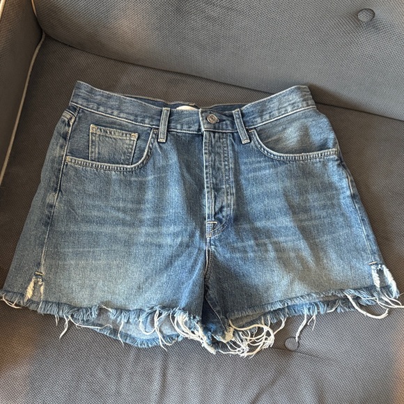 7 For All Mankind Pants - 7 for all Mankind‎ The Ruby Cutoff Shorts size 30 EUC!